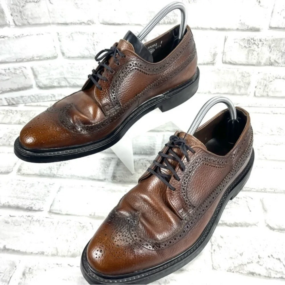 British Walkers Wingtip Dress Shoes Men SZ 9.5 D Brown Leather RARE Vintage